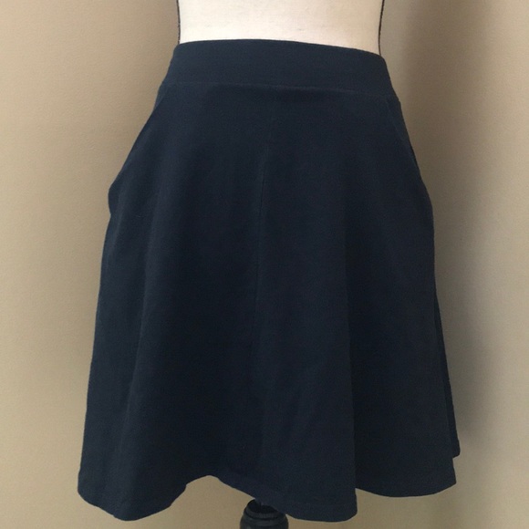 Topshop Dresses & Skirts - Topshop Cotton Blend Skater Mini Skirt